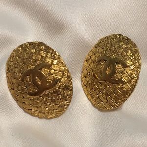 Authentic Vintage CHANEL EARRINGS